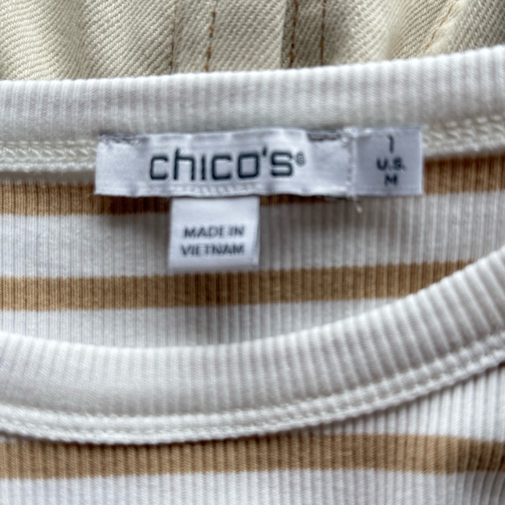 Chico's Beige Flare Jeans and Jacket - Picture 15 of 16
